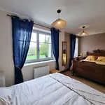 펜션 Maison Cosy Proche Du Centre-ville 브리우드
