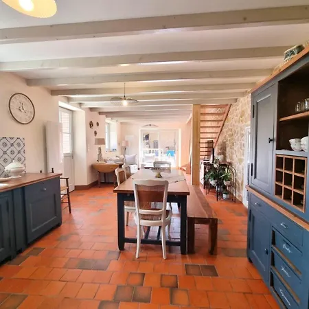 Maison Cosy Proche Du Centre-ville Σπίτι διακοπών Brioude